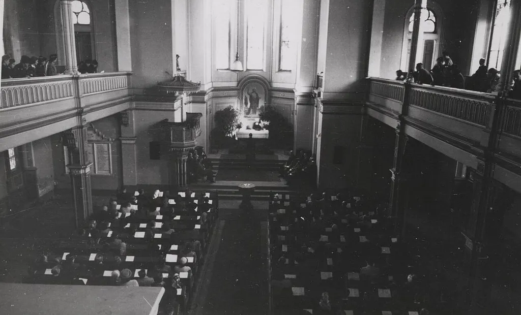 Bohoslužby v libereckém evangelickém kostele, 22.9.1946