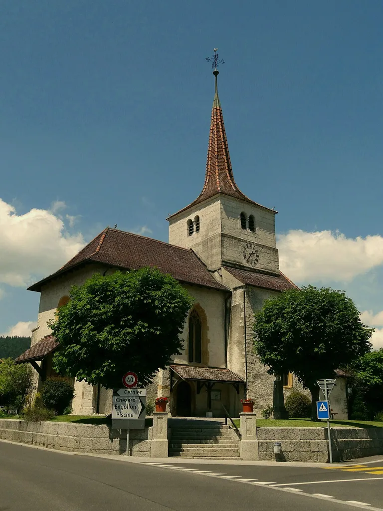 Fontaines NE, Le temple, façade sud This is an image of a cultural property of national significance in Switzerland with KGS number 04019