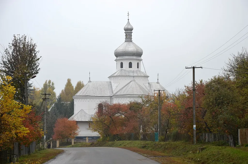 Церква святого Миколая в селі Болотня Перемишлянського району Львівської області.