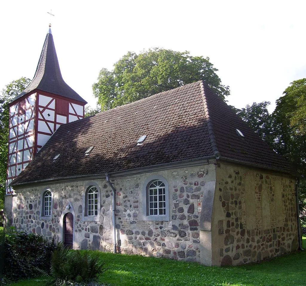 Dorfkirche in Alt Plestlin