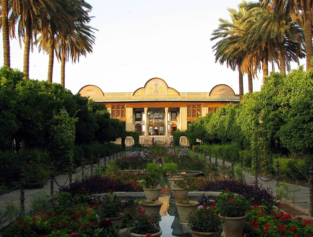 Qavam Garden