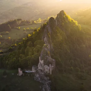 Lednica Castle