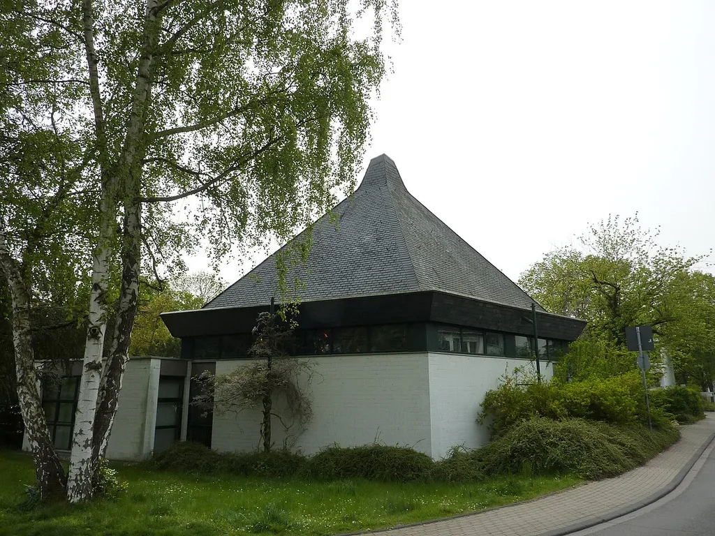 Dietrich-Bonhoeffer-Kirche (Köln-Lindenthal)