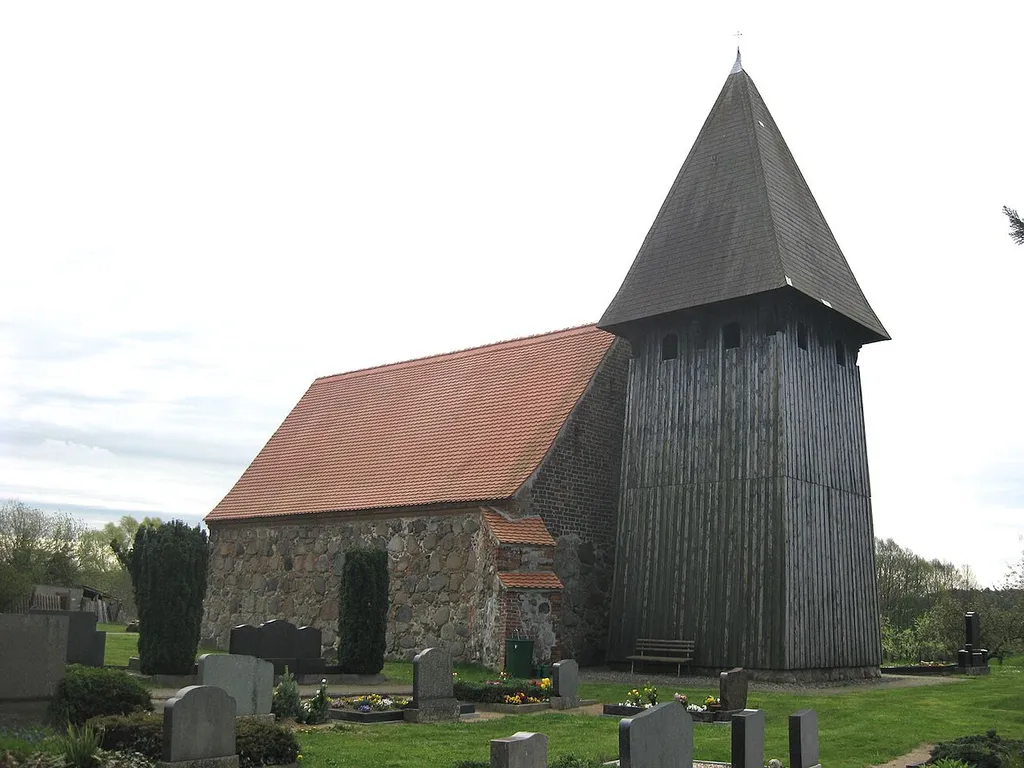 Dorfkirche von Dahrendorf (Dähre / Altmarkkreis)