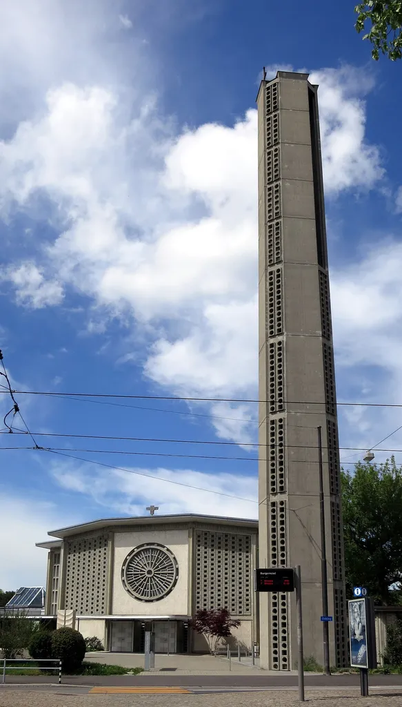 Die katholische Bruder-Klaus-Kirche in Bern