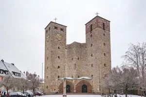 Katholische Pfarrkirche St. Heinrich