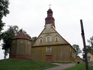 Church of St. Anne, Pavandenė