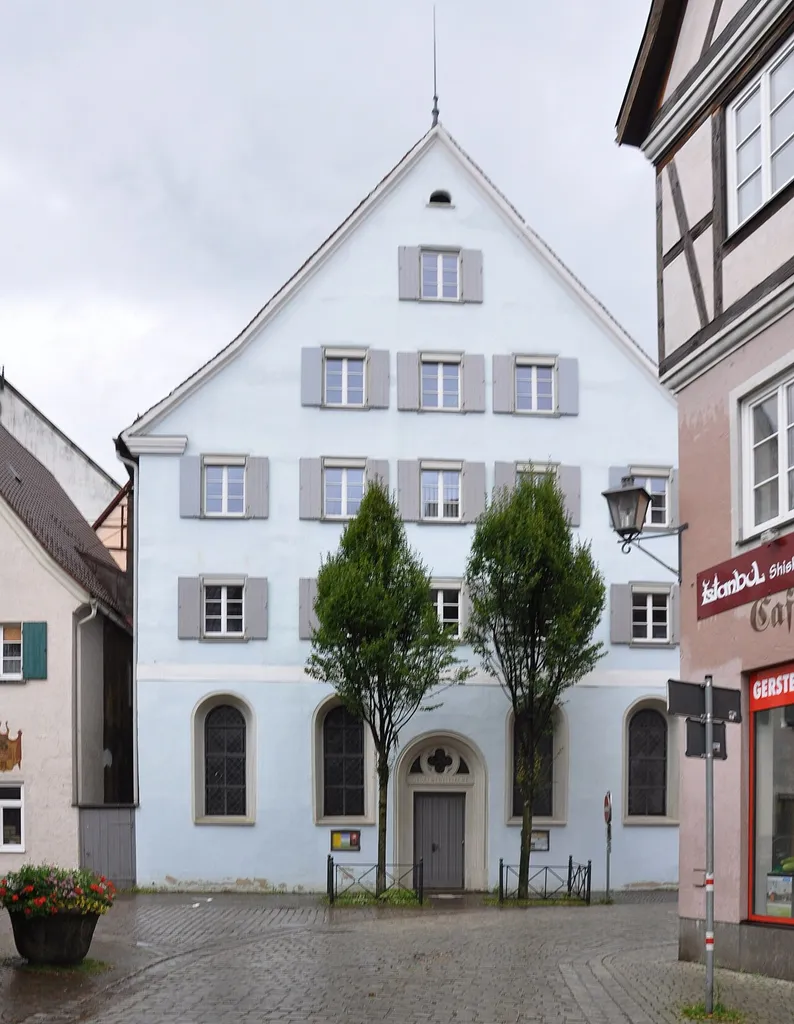 Leutkirch, Marktstraße/Spitalgasse, Gedächtniskirche (an der Stelle der ehem. Spitalkirche St. Jakob)