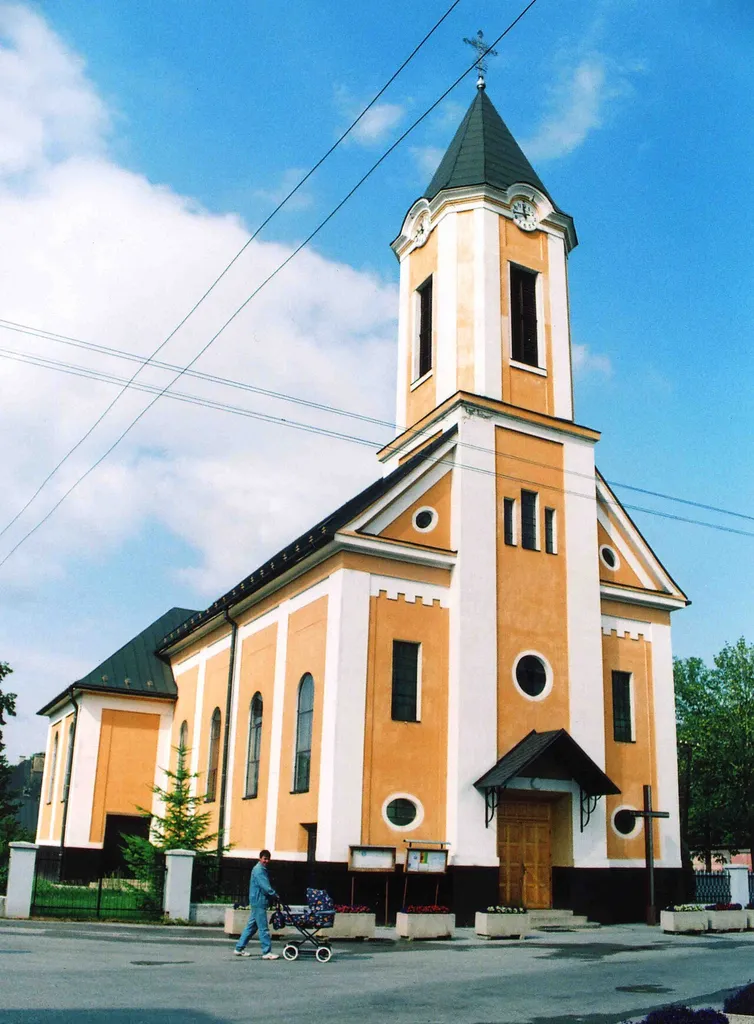 This media shows the protected monument with the number 308-746/0 CHMSK/308-746/0,CHMSK/308-746(other) in the Slovak Republic.