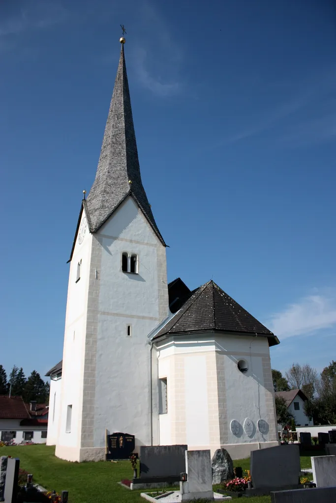 Parish church Saint Vitus Locality: Edling/Kazaze Community:Eberndorf
