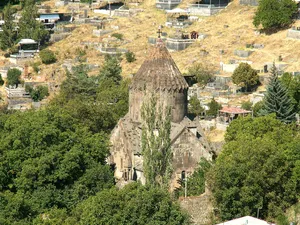 Church of the Holy Mother of God, Bjni