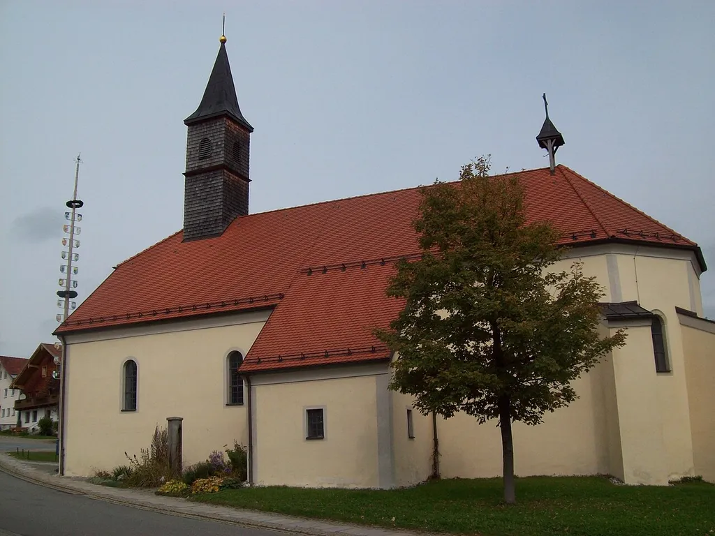 Nikolauskirche Grainet, erbaut um 1500 - Außenansicht