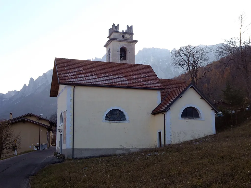 Obra (Vallarsa, Trentino), Our Lady of the Snow church