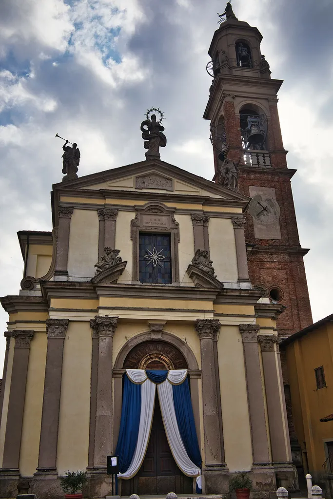 Chiesa Parrocchiale di San Lorenzo Martire. Piazza Castello, 10, 24044,DALMINE- Mariano al Brembo BG, Italia