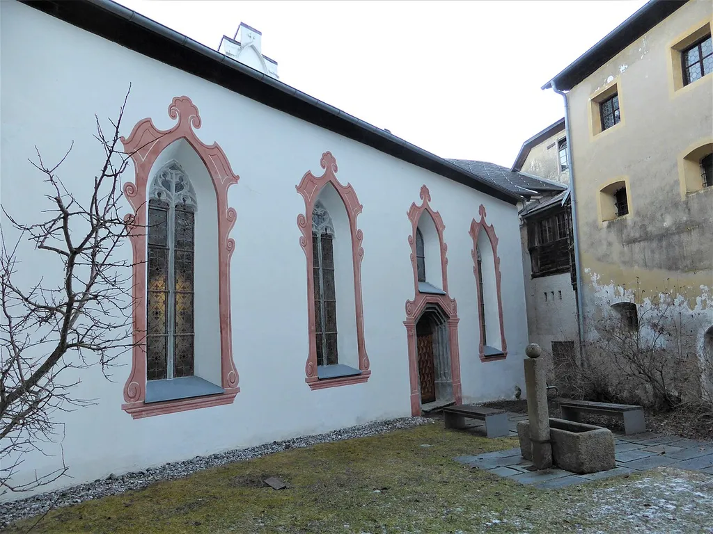 This media shows the remarkable cultural object in the Austrian state of Tyrol listed by the Tyrolean Art Cadastre with the ID 19527. (on tirisMaps, pdf, Fotoarchiv Tiroler Kunstkataster, more images on Commons, Wikidata)