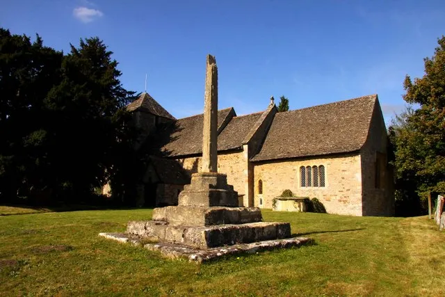 Base and shaft of stone cross in St Lawrence's parish churchyard, North Hinksey, Oxfordshire (formerly Berkshire)