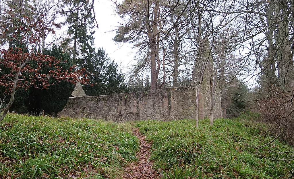Altyre Old Kirk