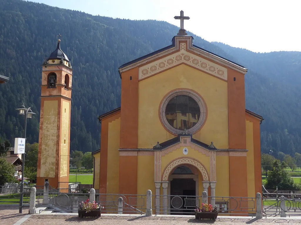 Vigo Rendena (Porte di Rendena, Trentino, Italy), Saint Lawrence church
