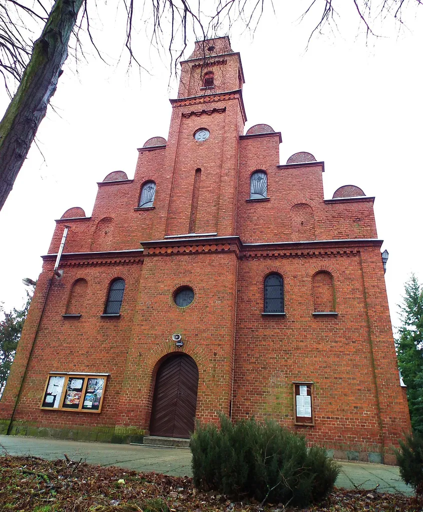 Kościół pw. św. Jakuba Większego w Gromadnie.