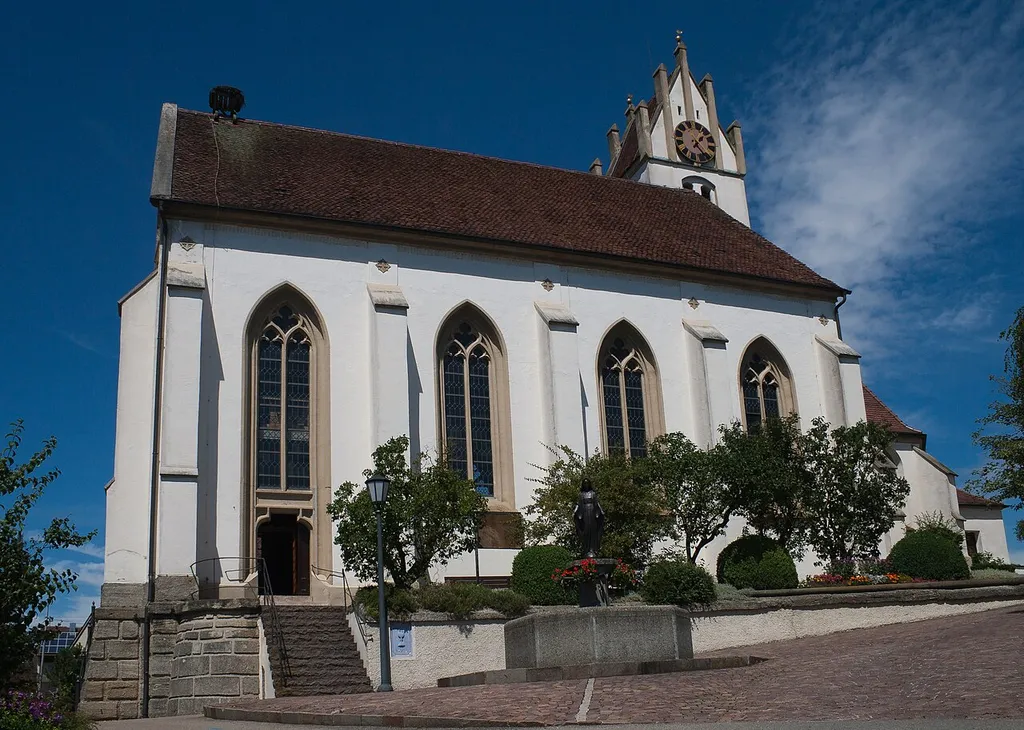Südseite der Kirche.