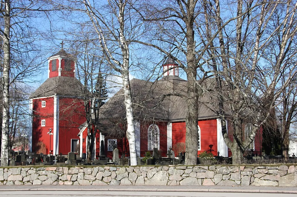 Karkkila Church (1781) red, wooden church