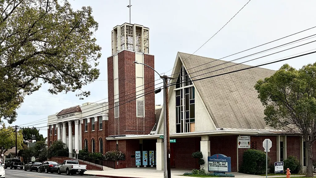 First Christian Church (Burbank, California).