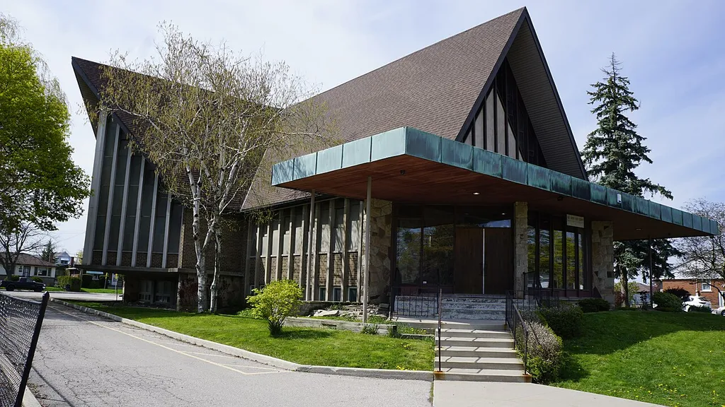 Former South Gate Presbyterian Church (church building in Hamilton, Ontario)