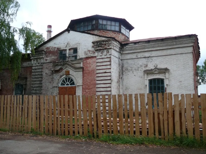 Петропавловская церковь. Город Камбарка