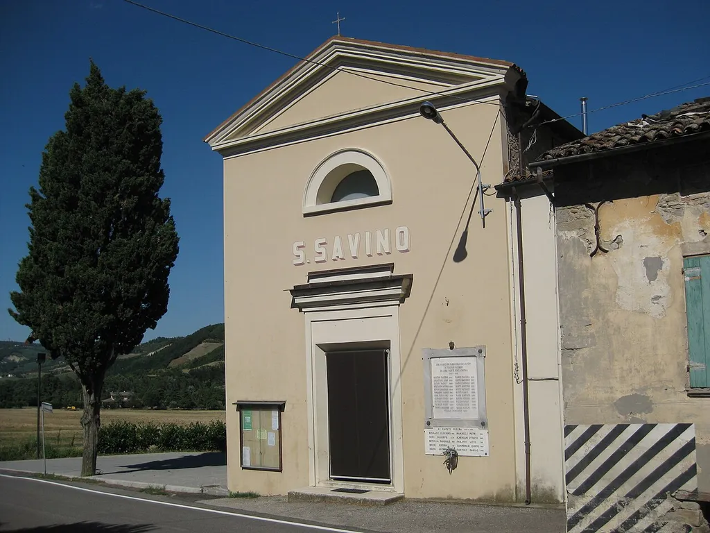 Chiesa nella frazione di San Savino, foto propria