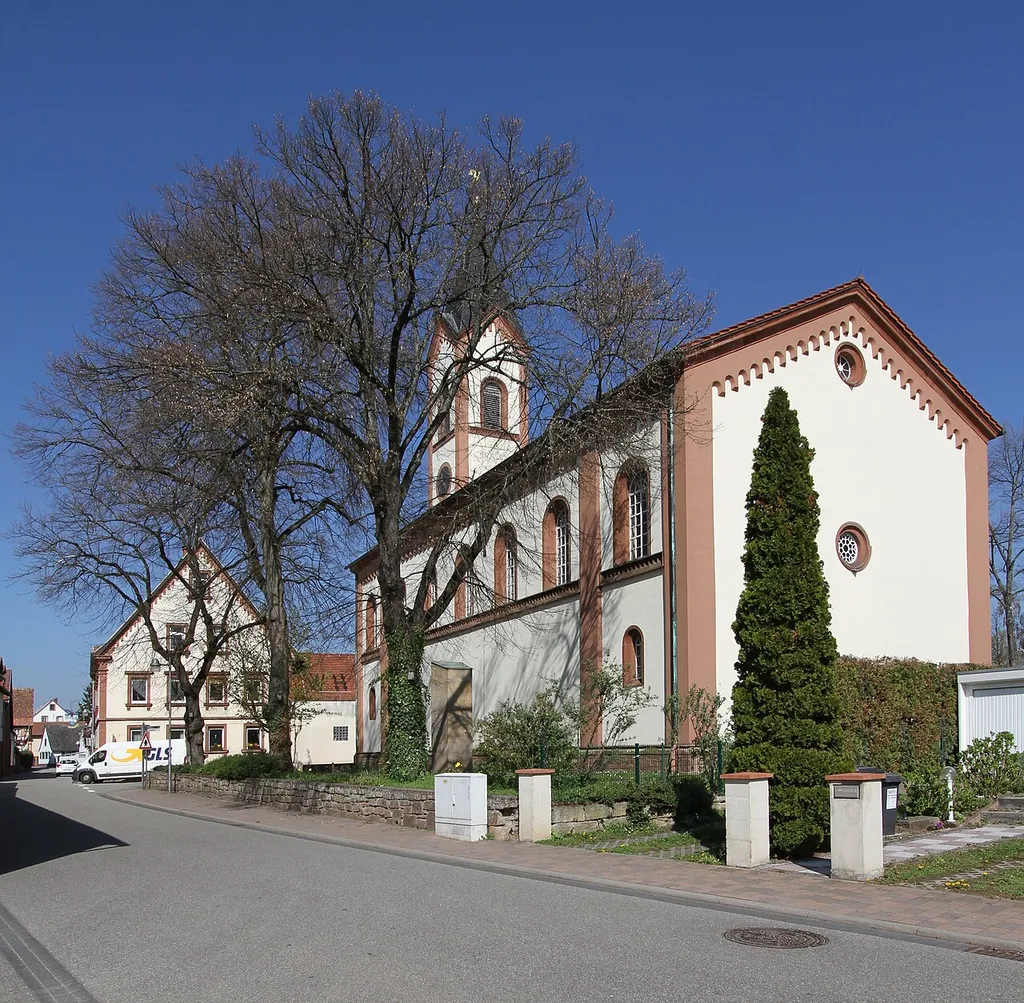 Protestant church in Mühlhofen.