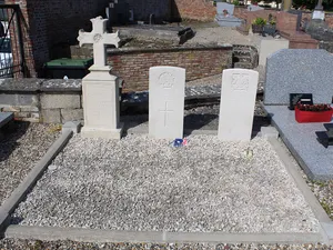 Naours churchyard