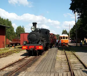 Anten–Gräfsnäs Railway
