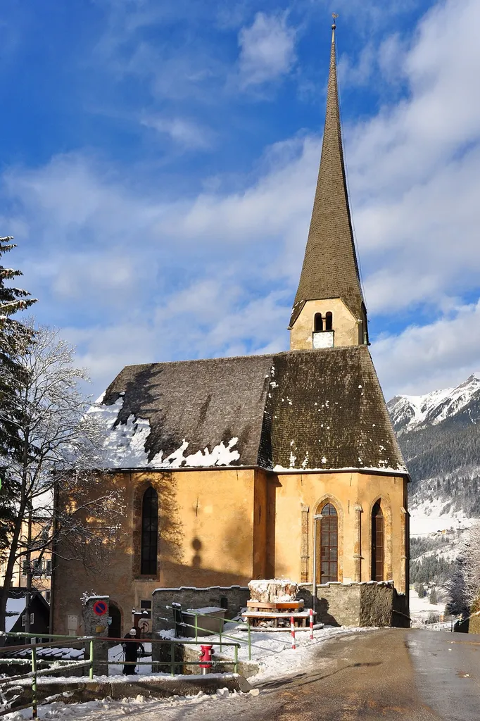Filialkirche zum hl. Nikolaus in Bad Gastein. Die Nikolauskirche gilt als ältestes Bauwerk des Gasteinertals.