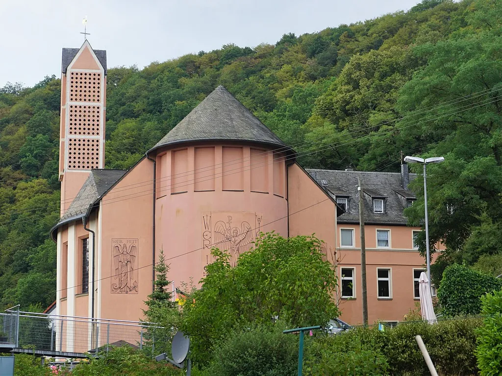 Panoramic view in west direction to the guardian angel church in Heimbach (Nahe).