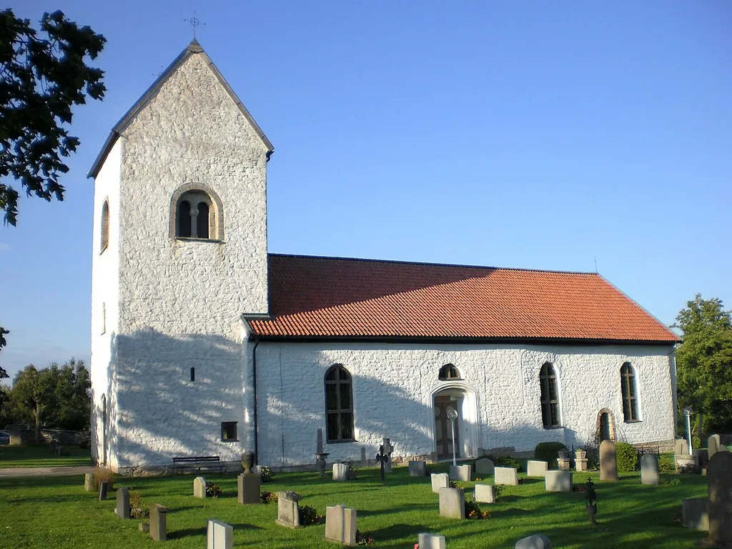 Kirche in Långlöt (Südseite), Öland, Schweden