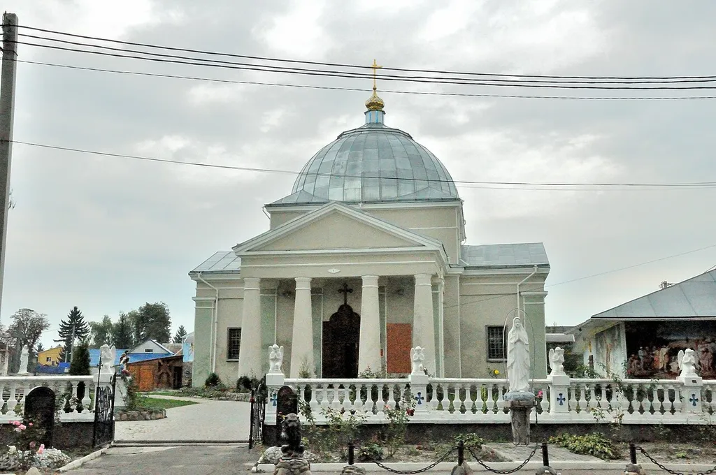 Покровська церква (мур.), Млинів, вул.Кірова