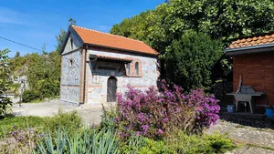 Sts. Constantine and Helen Church, Podmolje