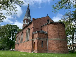 Dorfkirche Bredow