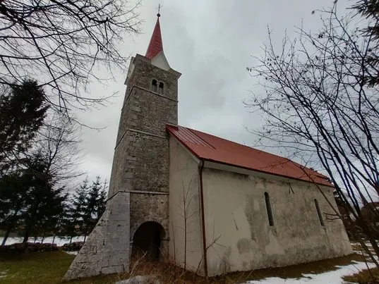 Saint Lawrence church in Dolenja vas, Cerknica