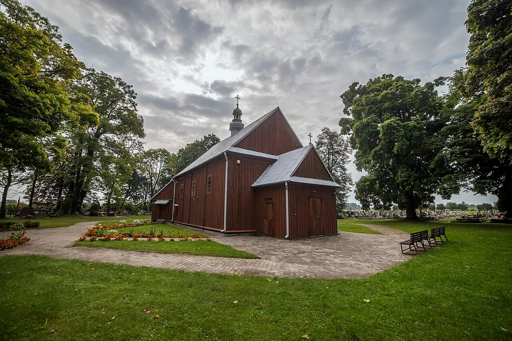 Świerszczów, cerkiew gr.-kat., ob. kościół rzym.-kat. par. pw. św. Bazylego, 1 poł. XIX