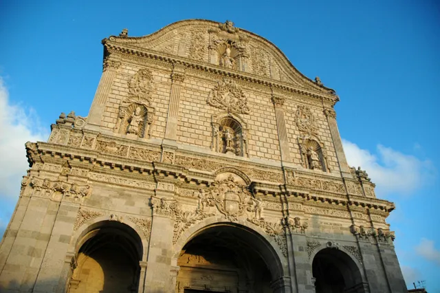 Sassari cathedral's spanish colonial baroque facade