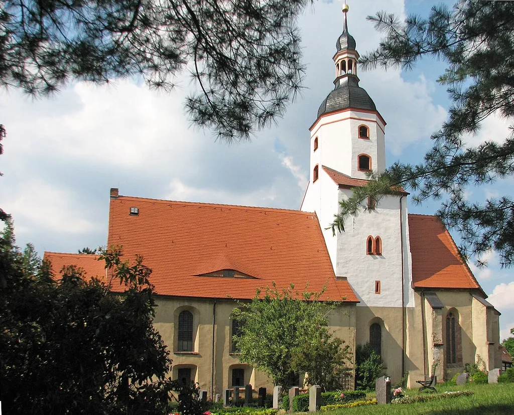 Gesamtansicht Kirche St. Martin, Nerchau, Juni 2018