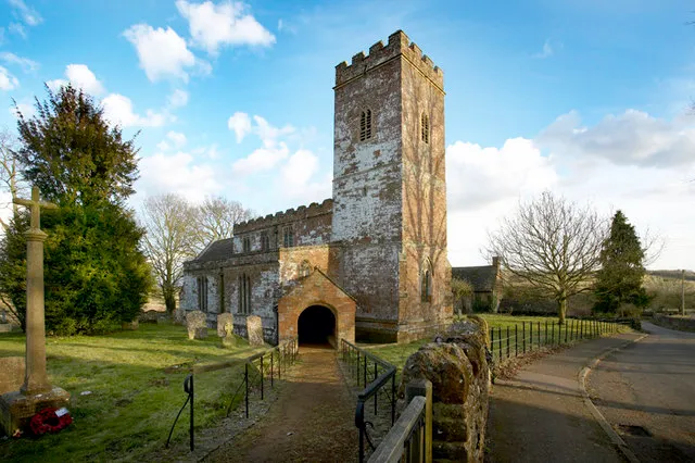 Church of England parish church of St. Giles, Wigginton, Oxfordshire: view from the north-west