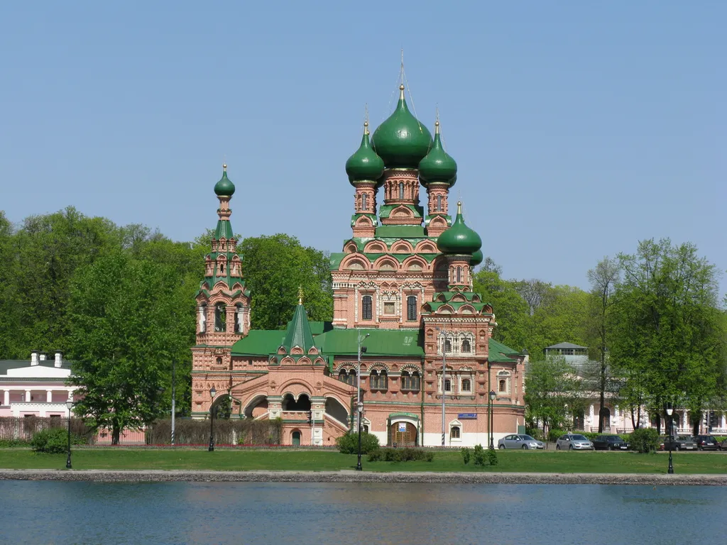 Holy Trinity Church in Ostankino