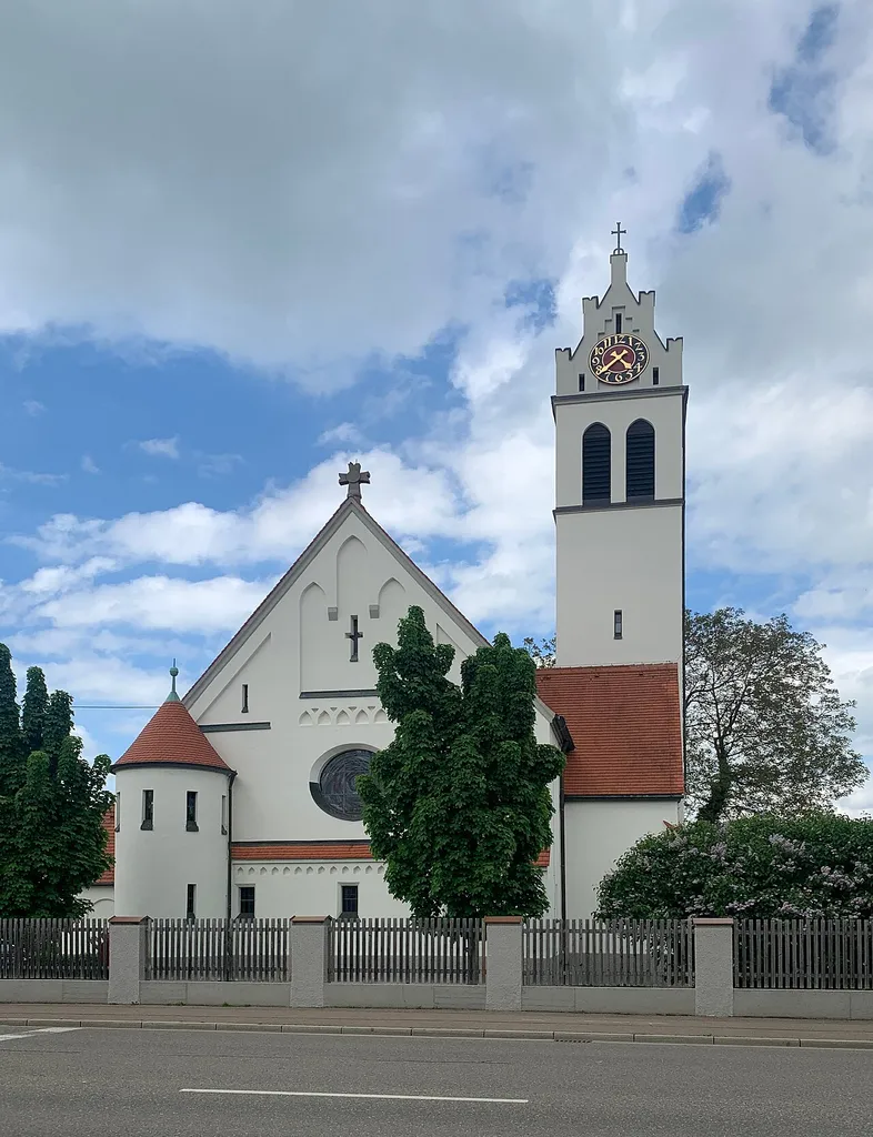 Günzburg, Auferstehungskirche