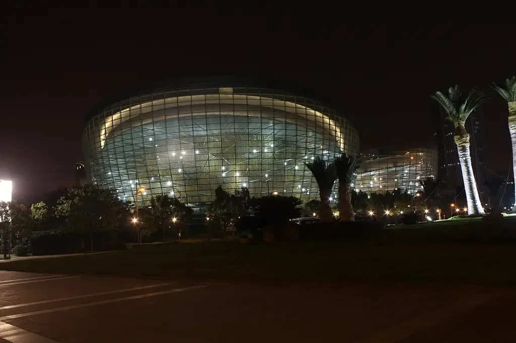 Shanghai Oriental Art Center