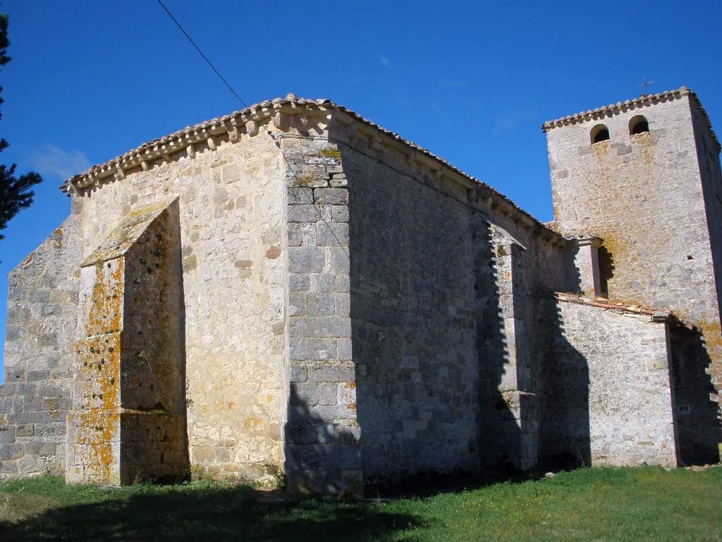 Santa Cruz del Tozo (Burgos) - Iglesia de la Exaltación de la Santa Cruz