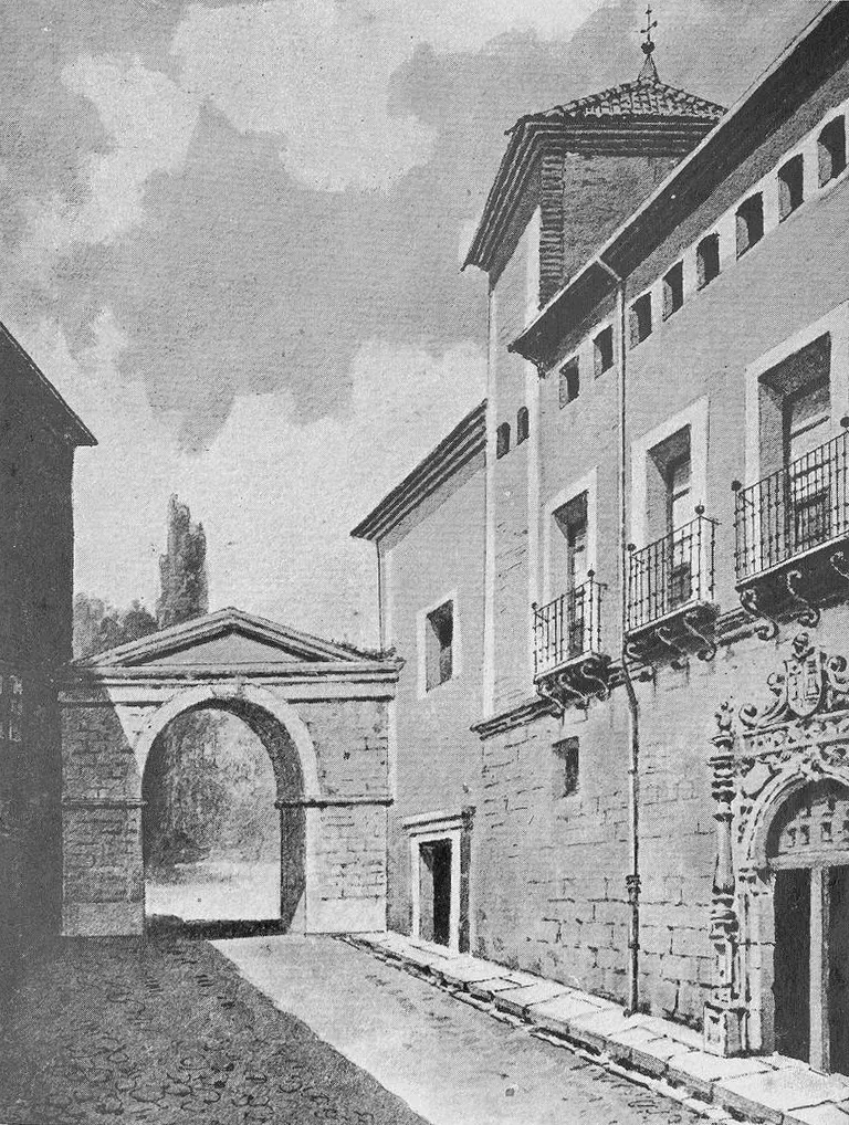 Arco de Margarita, adosado a la Casa de las Cuatro Torres.