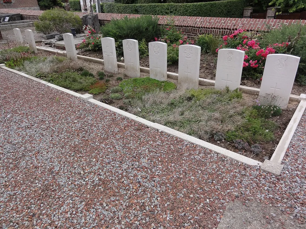Vendegies-au-Bois (Nord, Fr) cimetière, tombes de guerre de la CWGC