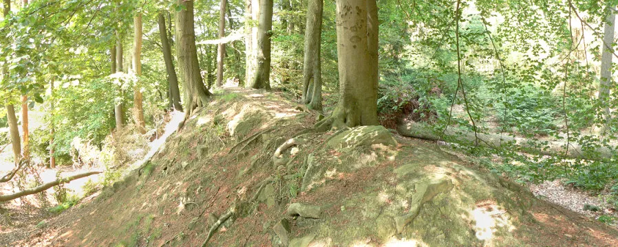 Wall der Kukesburg